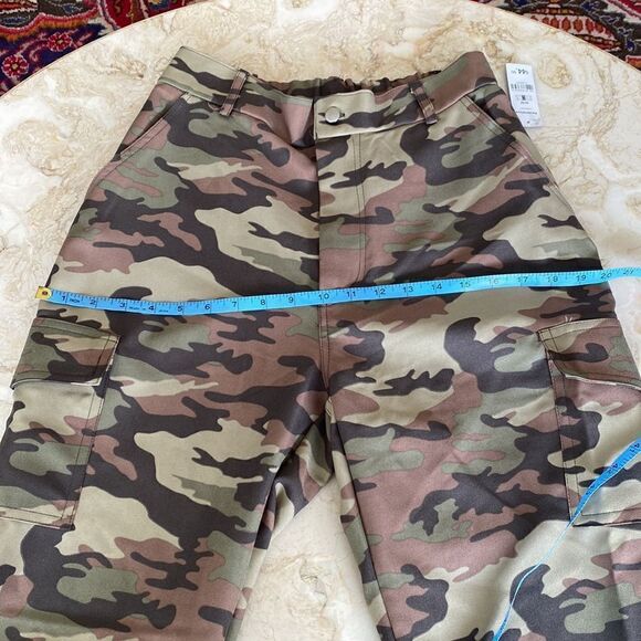 NWT Ardene Camo Cargo Pants - Picture 11 of 12